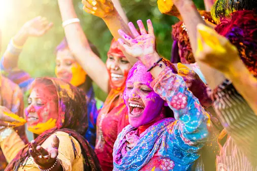 How to Enjoy the Colorful Festivals of India In 2023