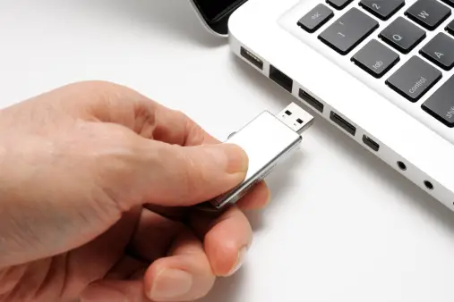 What Are The Benefits Of Using USB Flash Drive In 2023?